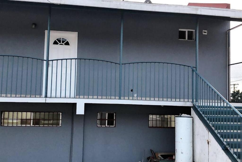 Lovely 1 Bedroom Apartment W/Private Parking Ensenada Buitenkant foto